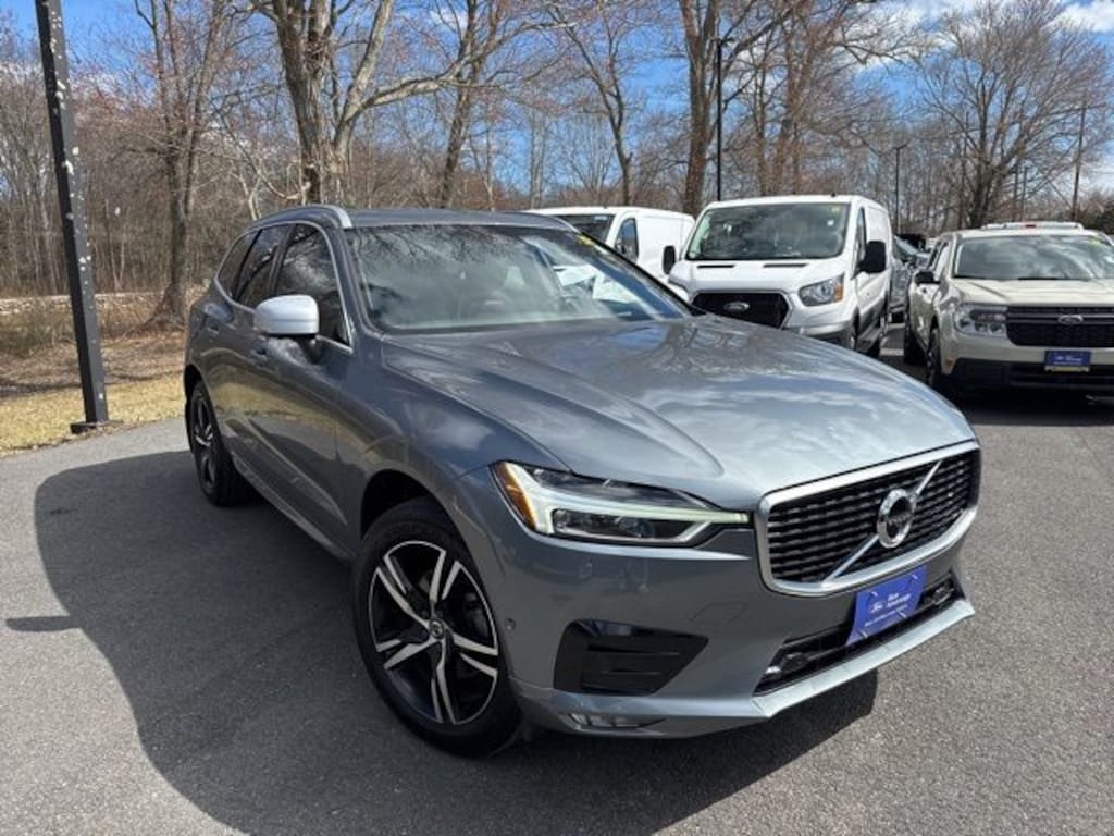 Used 2019 Volvo XC60 T5 R-Design SUV