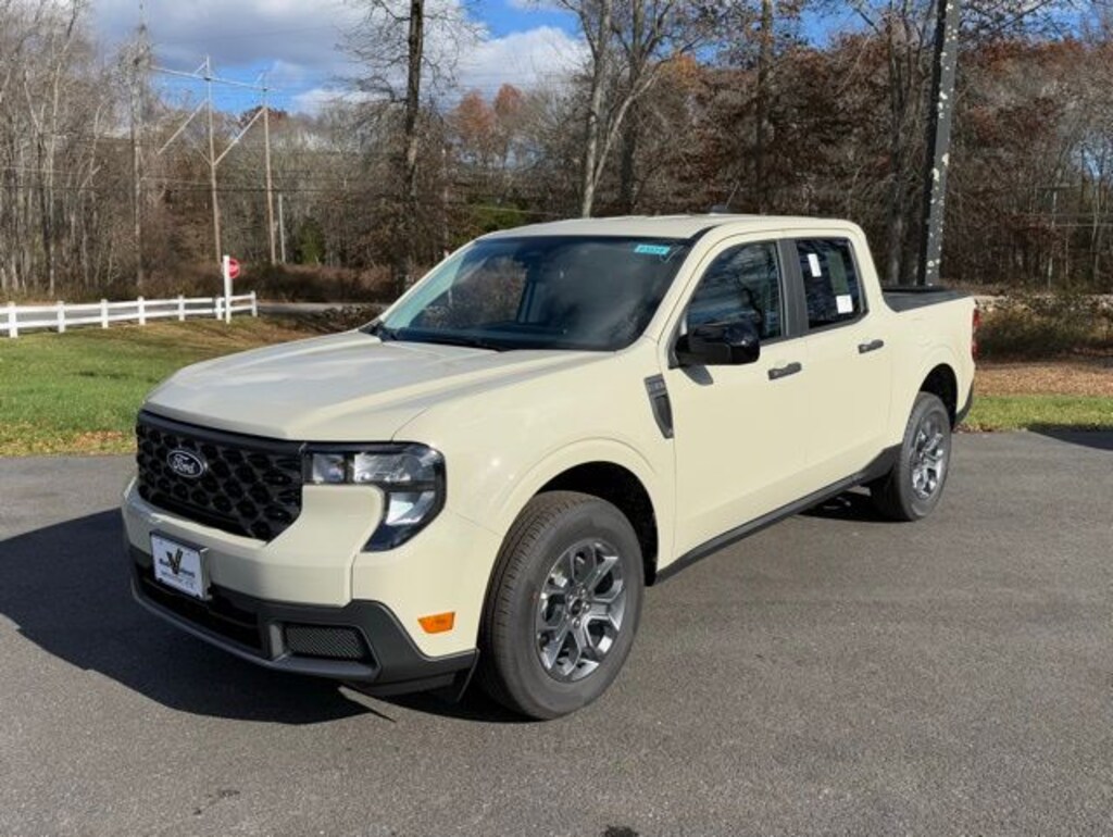 New 2025 Ford Maverick XLT Truck SuperCrew