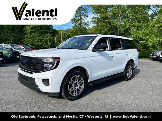 2025 Ford Expedition's photo
