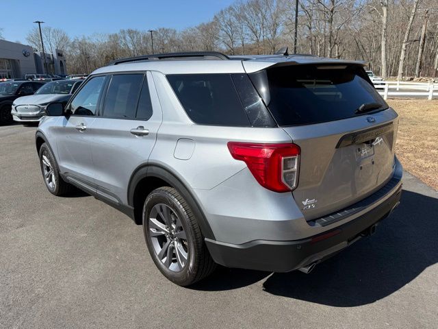 2022 Ford Explorer XLT photo 4