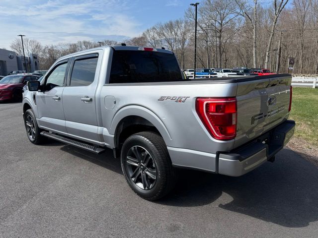 2023 Ford F-150 XLT photo 4