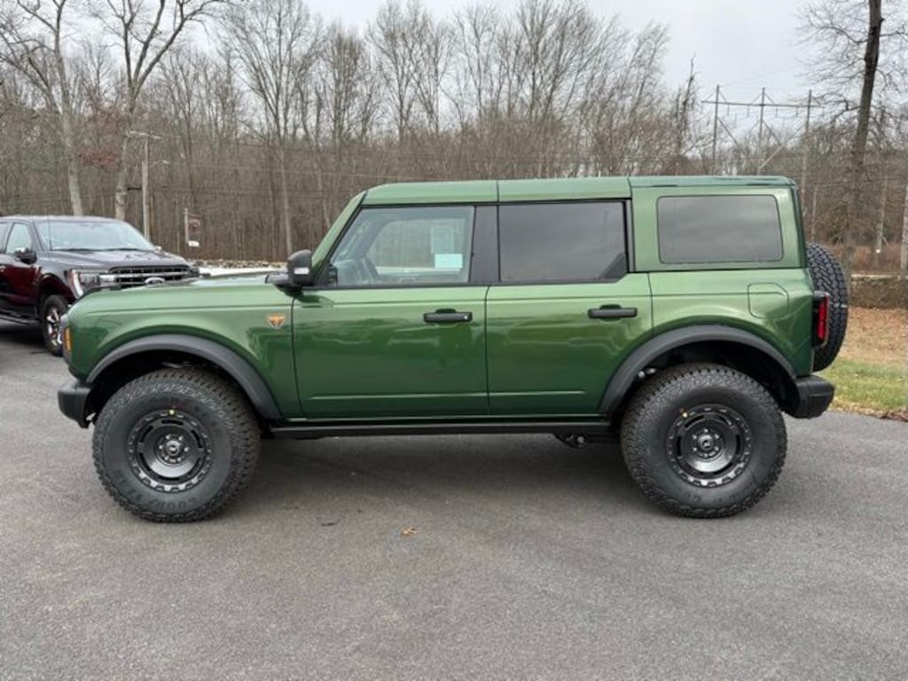 New 2025 Ford Bronco Badlands SUV