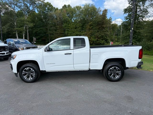 2022 Chevrolet Colorado Work Truck photo 3