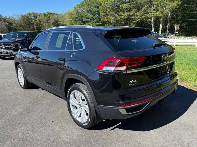 2021 Volkswagen Atlas Cross Sport V6 SEL photo 2