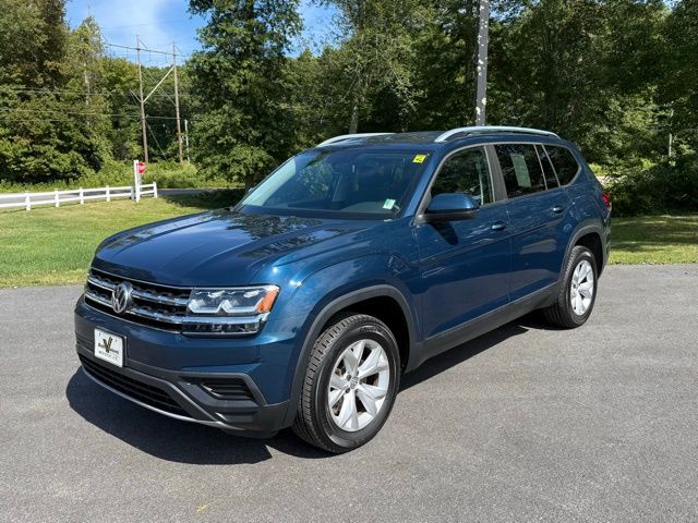 2019 Volkswagen Atlas V6 S photo 2