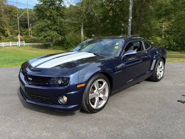 2010 Chevrolet Camaro 1SS Coupe photo 2