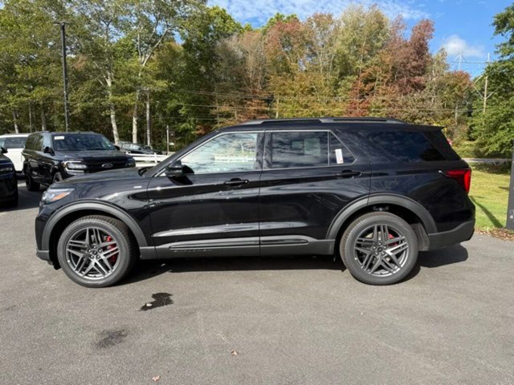 New 2025 Ford Explorer ST-Line SUV