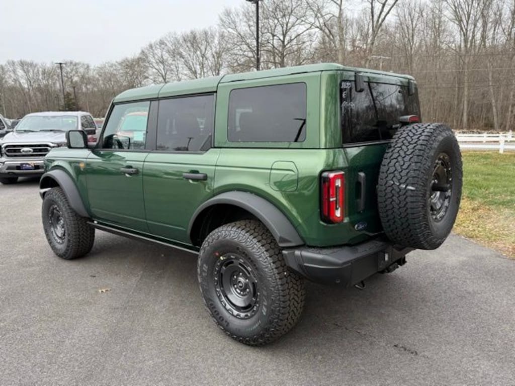 New 2025 Ford Bronco Badlands SUV
