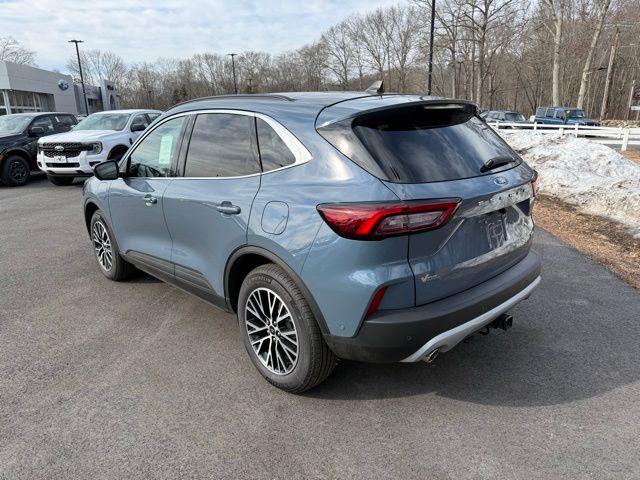 2023 Ford Escape Base photo 4