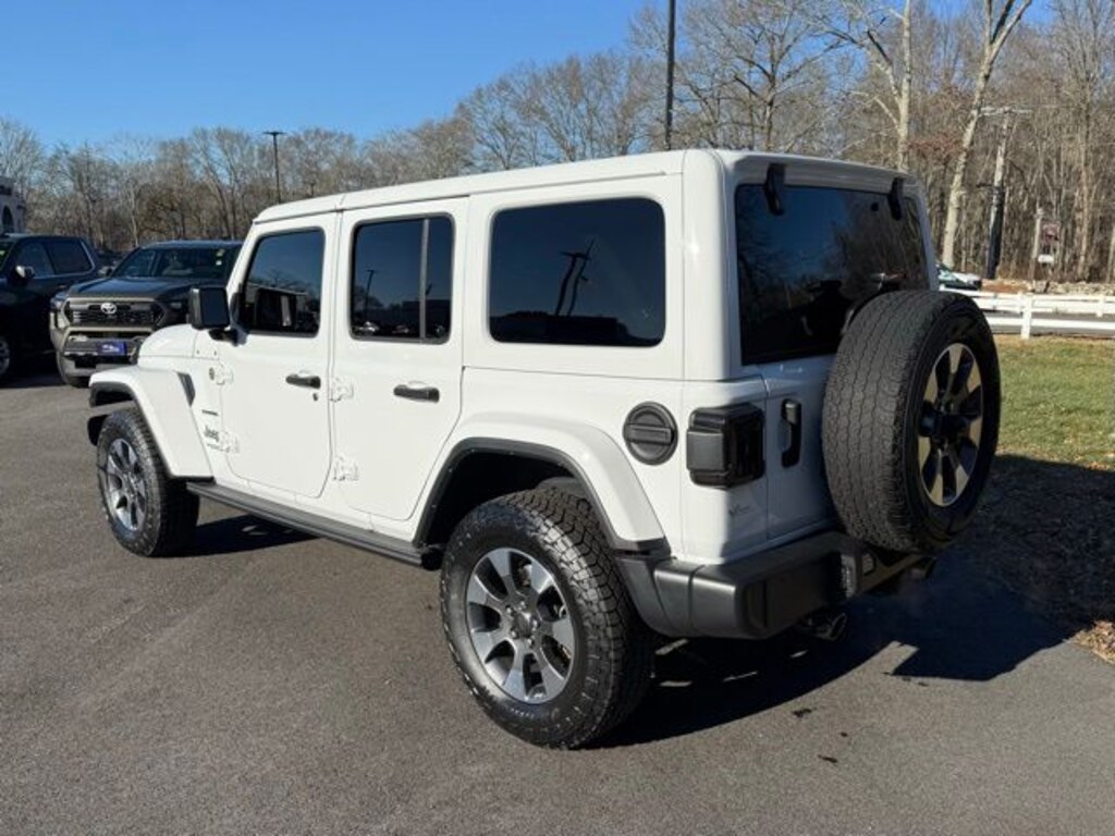 Used 2022 Jeep Wrangler Unlimited Sahara SUV