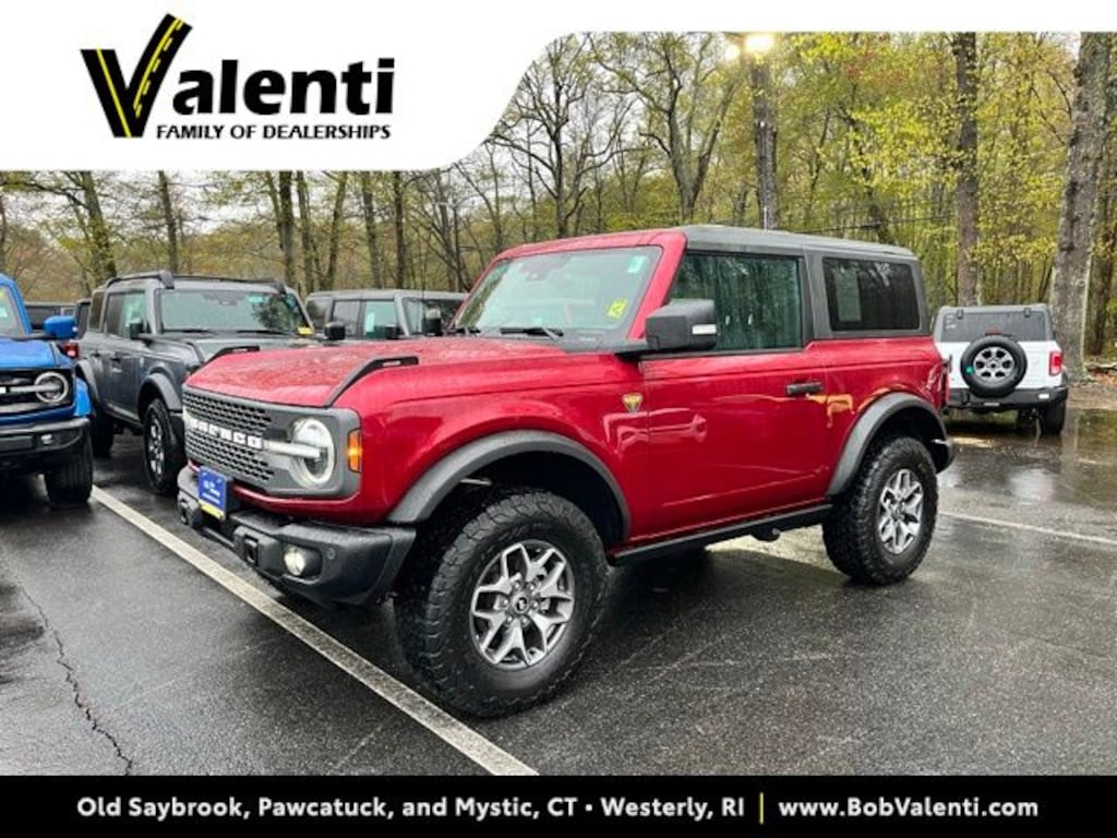 Used 2025 Ford Bronco Badlands SUV