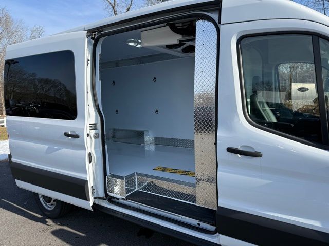 2025 Ford Transit Van Base - Photo 8