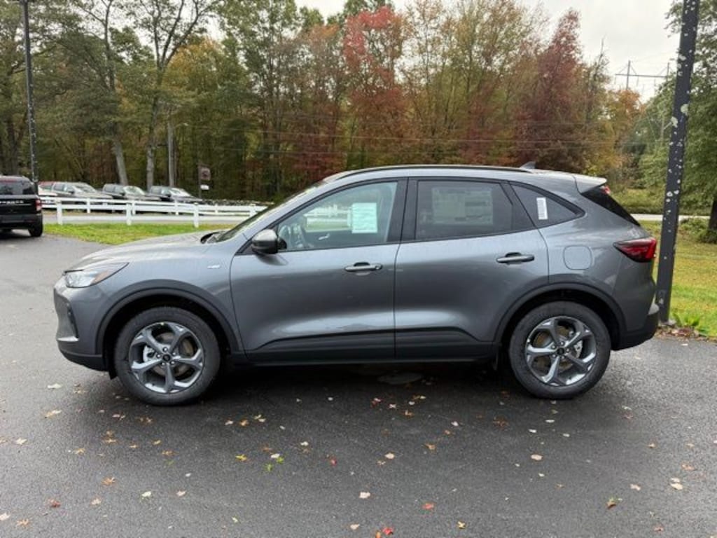 New 2026 Ford Escape Hybrid ST-Line Select SUV