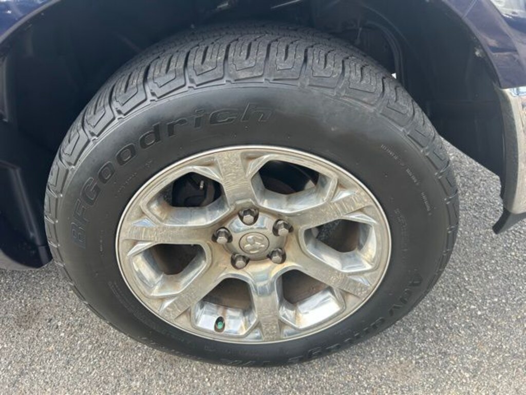 Used 2017 Ram 1500 Laramie Truck