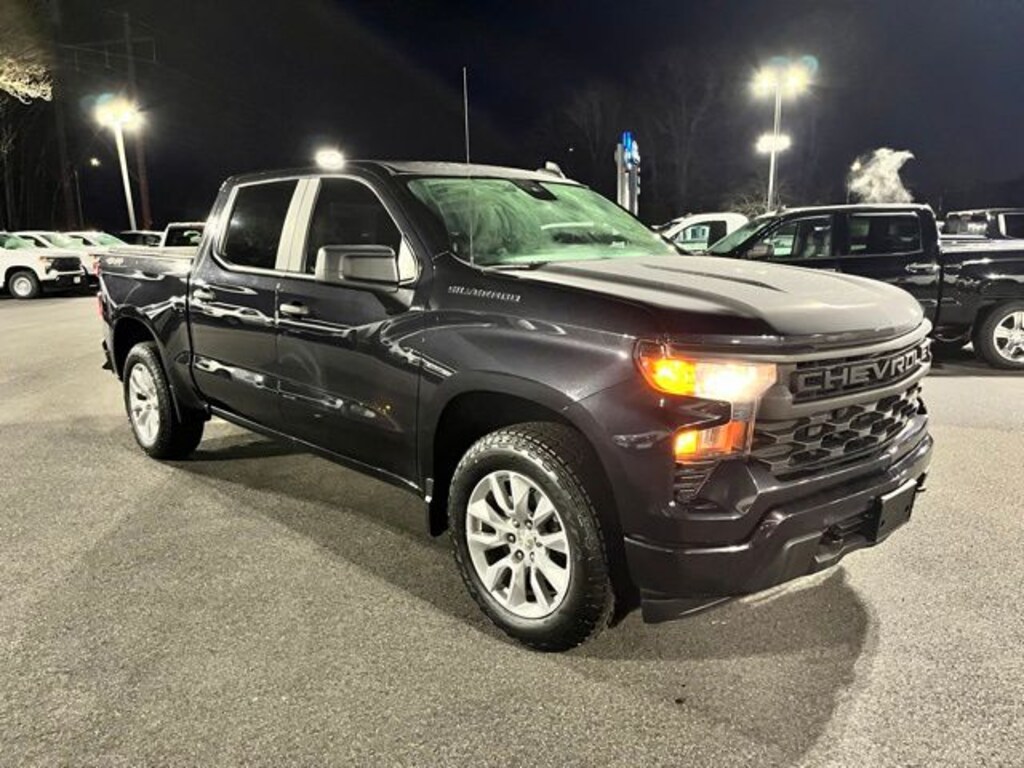 Used 2022 Chevrolet Silverado 1500 Custom Truck
