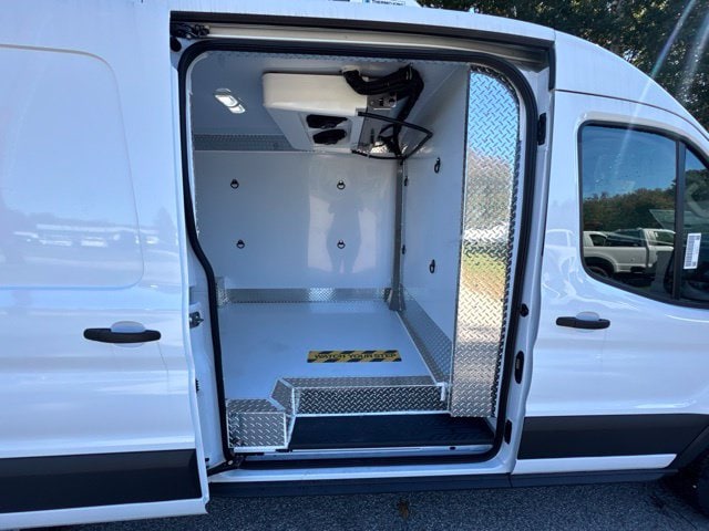 2026 Ford Transit Van Base - Photo 11