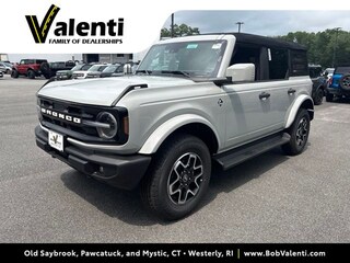 2026 Ford Bronco Outer Banks SUV
