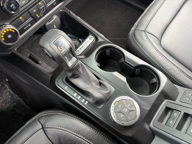 2025 Ford Bronco 4-Door Base - Photo 35