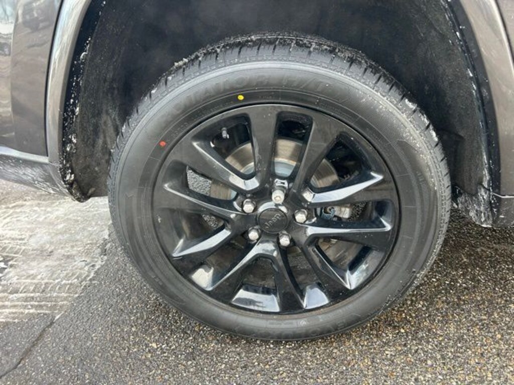 Used 2019 Jeep Grand Cherokee Altitude SUV