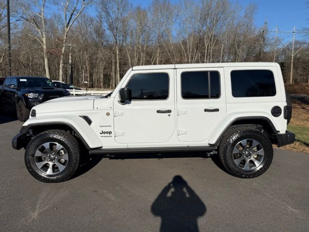 Used 2022 Jeep Wrangler Unlimited Sahara SUV