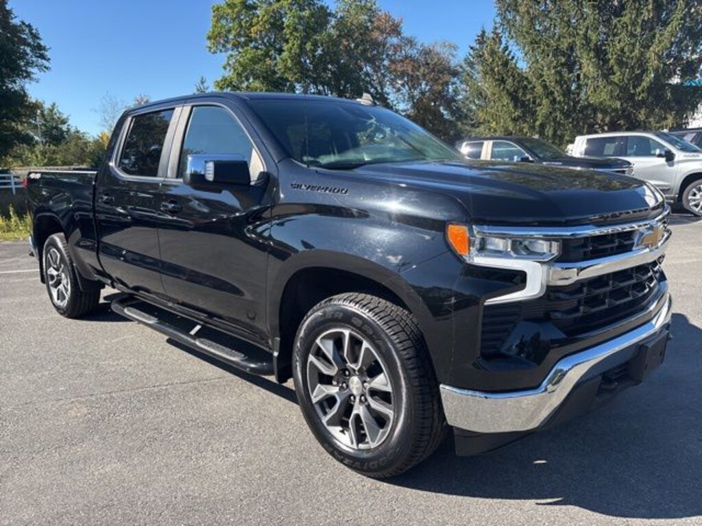 Used 2022 Chevrolet Silverado 1500 LT Truck