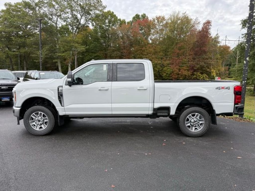 New 2026 Ford F-350SD Lariat Truck