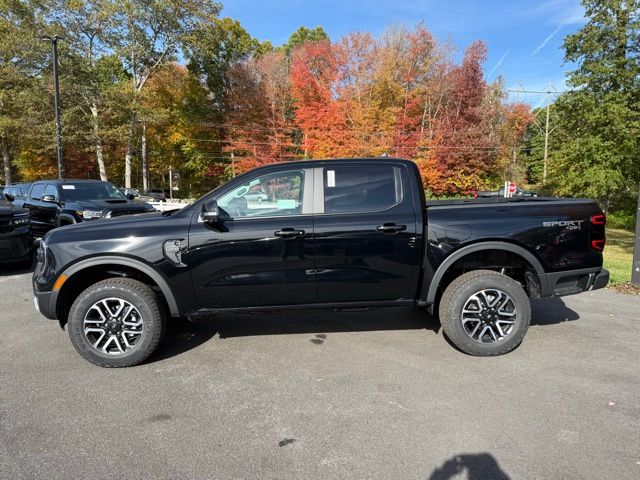 2025 Ford Ranger Lariat photo 3