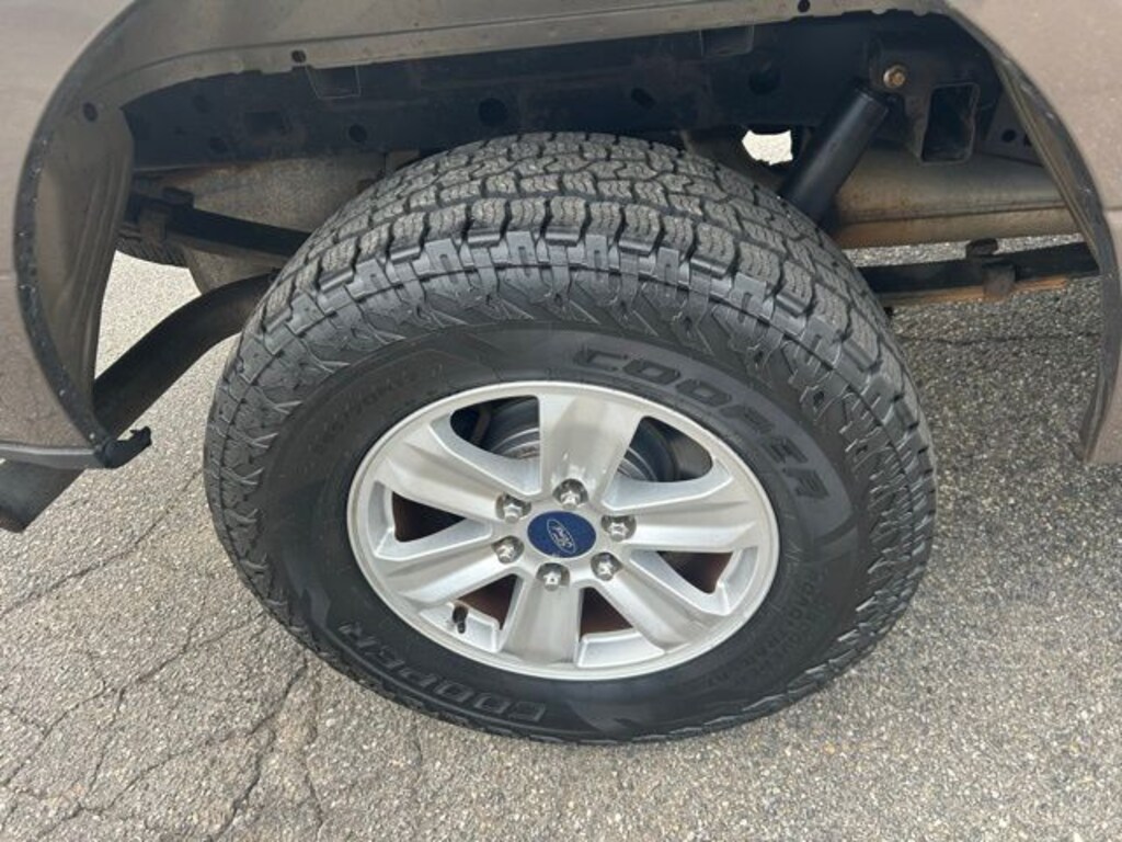 Used 2015 Ford F-150 XLT Truck