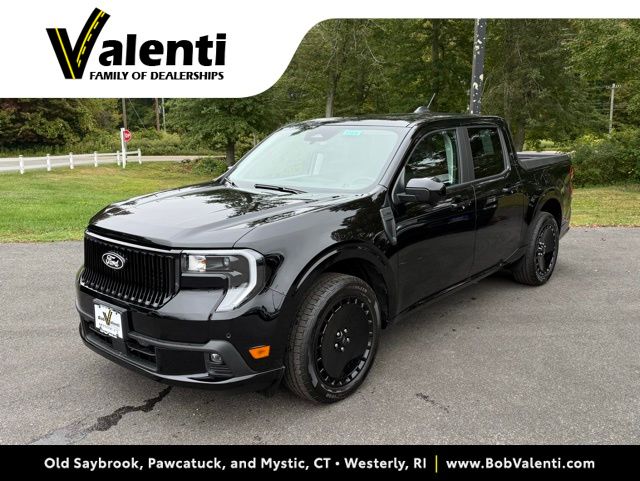 2025 Ford Maverick Lobo's photo