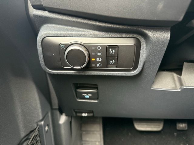 2025 Ford Bronco 4-Door Base - Photo 37