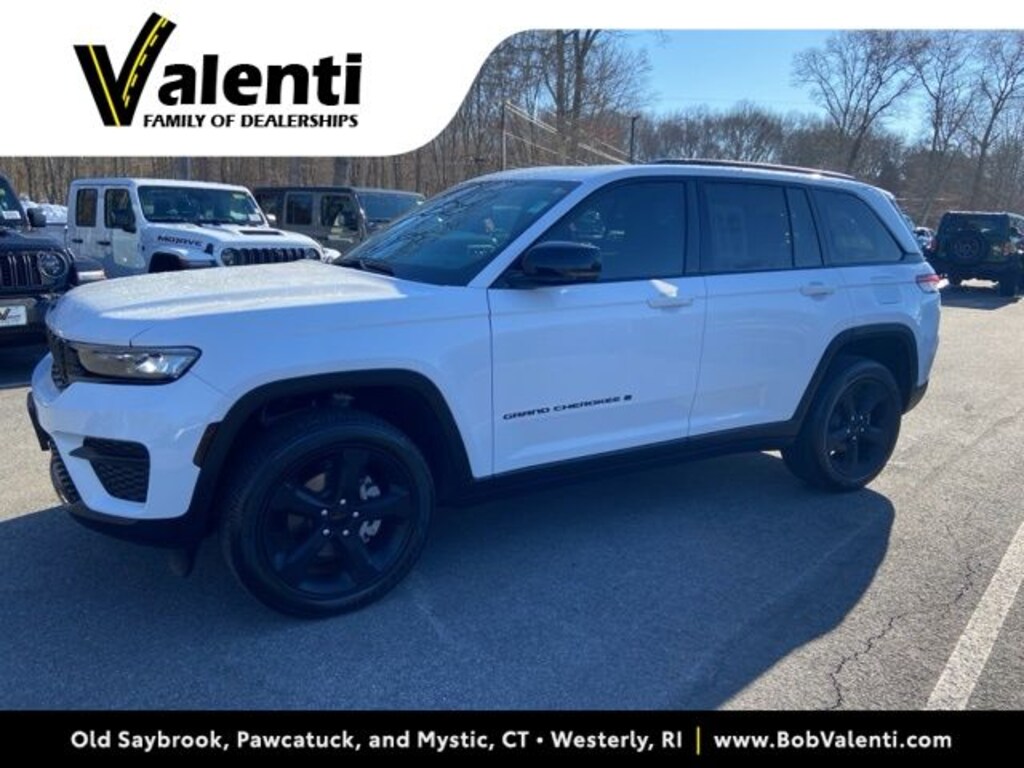 Used 2023 Jeep Grand Cherokee Altitude X SUV