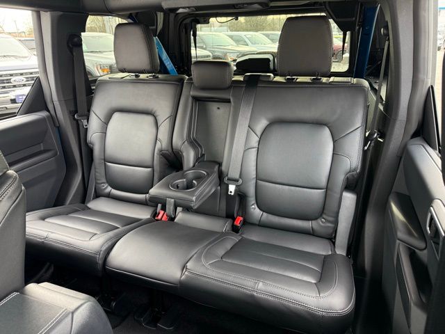 2025 Ford Bronco 4-Door Base - Photo 17
