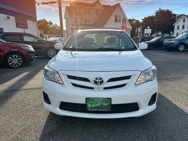 2012 Toyota Corolla L photo 3
