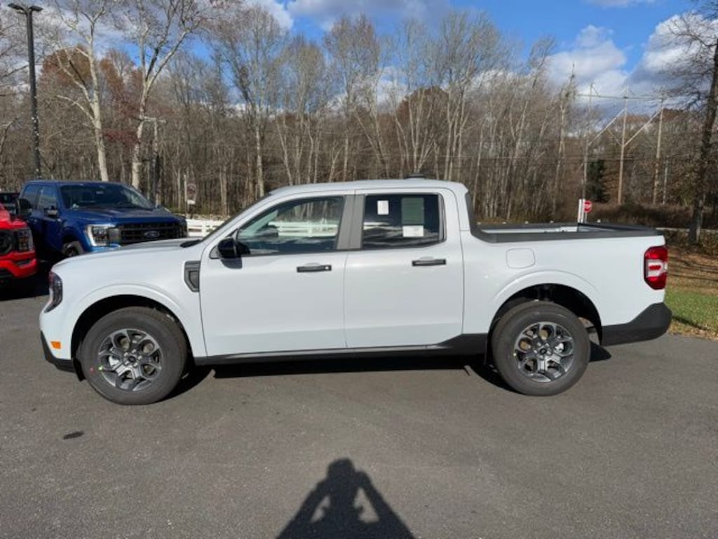 New 2025 Ford Maverick XLT Truck
