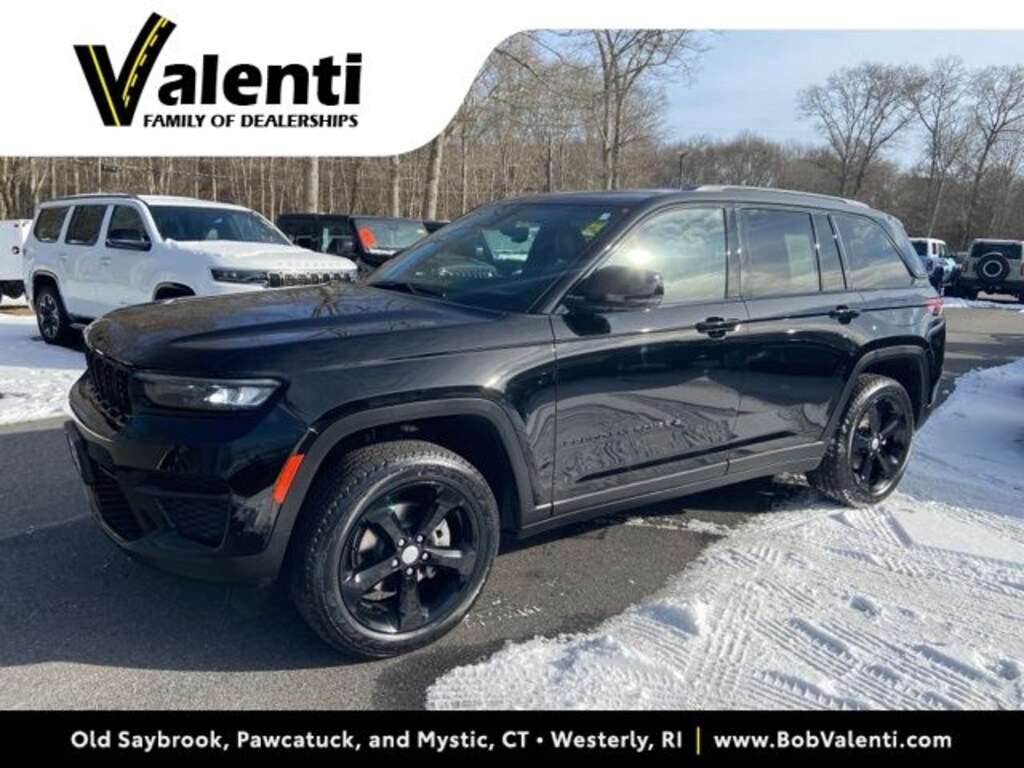 Used 2022 Jeep Grand Cherokee Altitude SUV