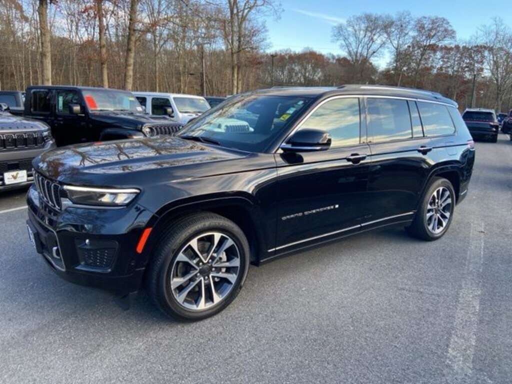 Used 2022 Jeep Grand Cherokee L Overland SUV