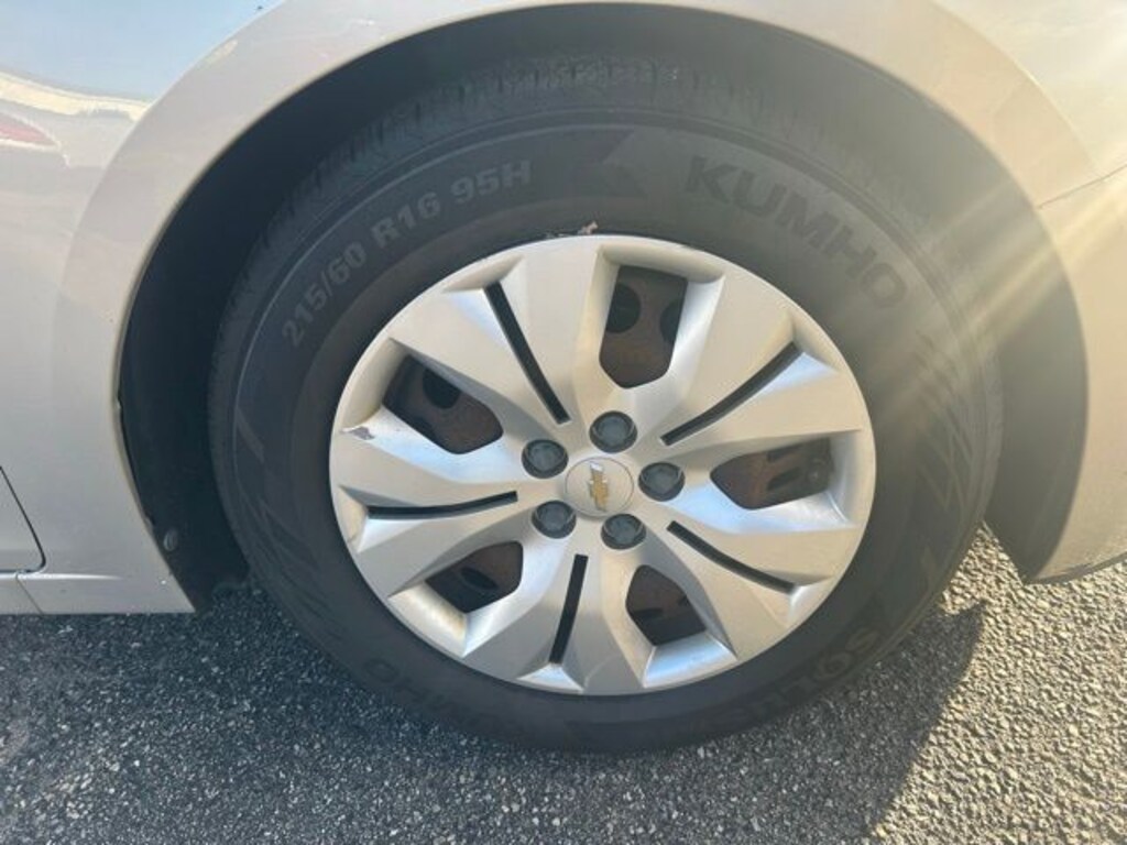 Used 2012 Chevrolet Cruze LS Sedan