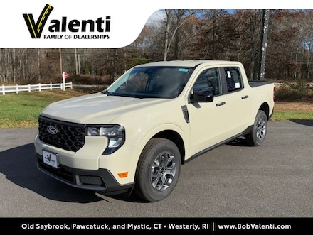 2025 Ford Maverick XLT Truck