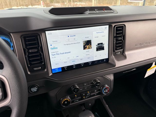 2025 Ford Bronco 4-Door Base - Photo 25