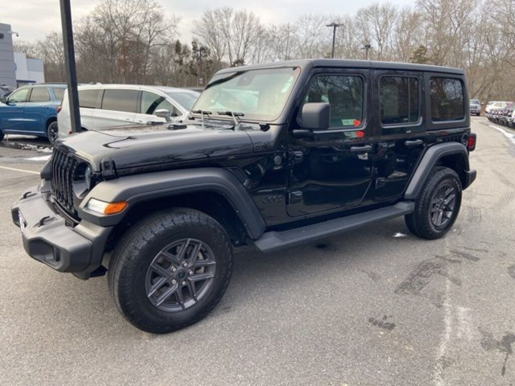 Used 2024 Jeep Wrangler Sport S SUV