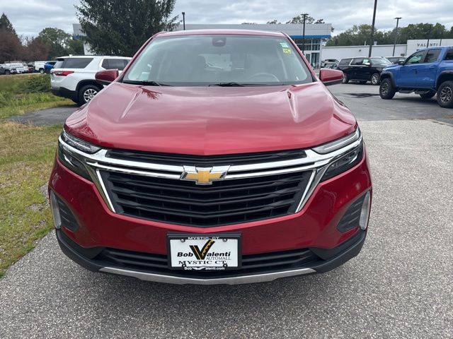 2022 Chevrolet Equinox LT photo 2