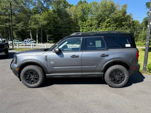 2025 Ford Bronco Sport Outer Banks photo 3