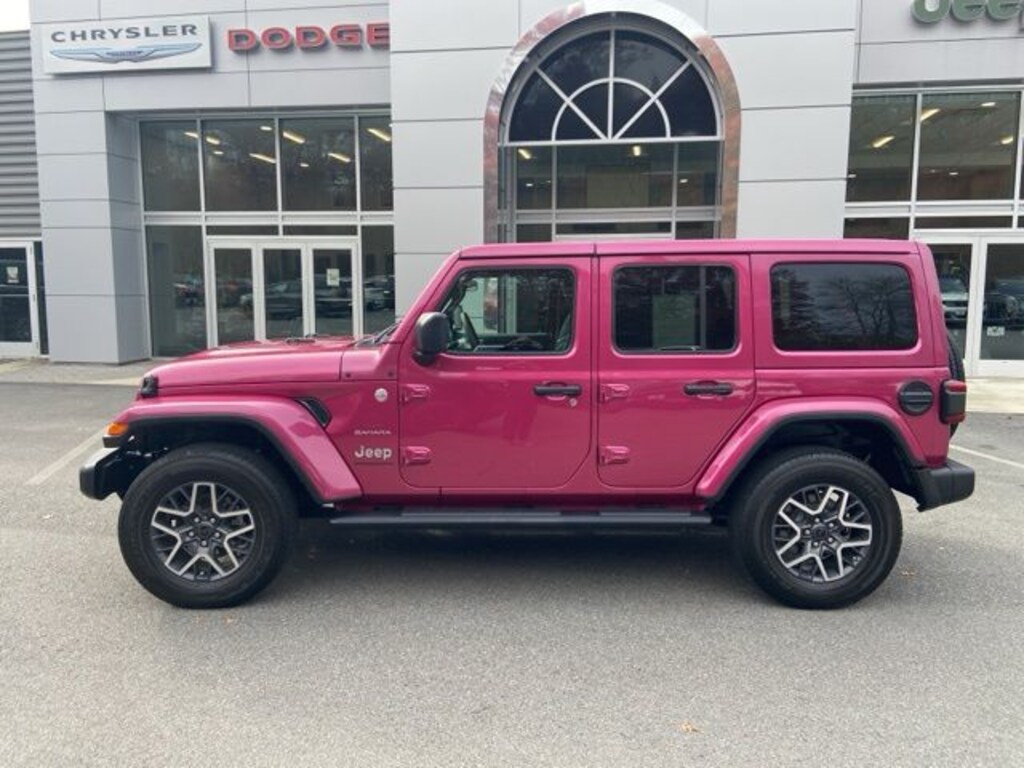 Used 2024 Jeep Wrangler Sahara SUV