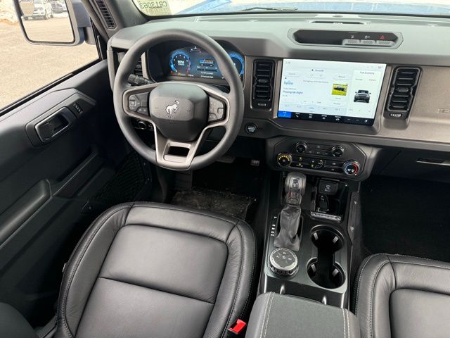 2025 Ford Bronco 4-Door Base - Photo 19