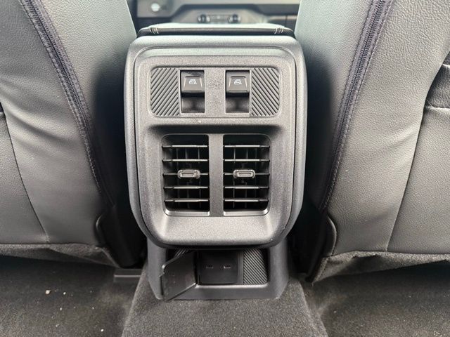 2025 Ford Bronco 4-Door Base - Photo 18