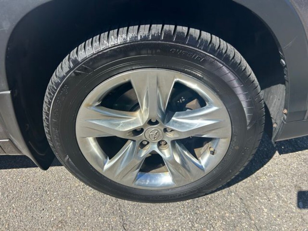 Used 2015 Toyota RAV4 XLE SUV