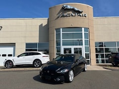 2022 Jaguar XF R-Dynamic SE Sedan