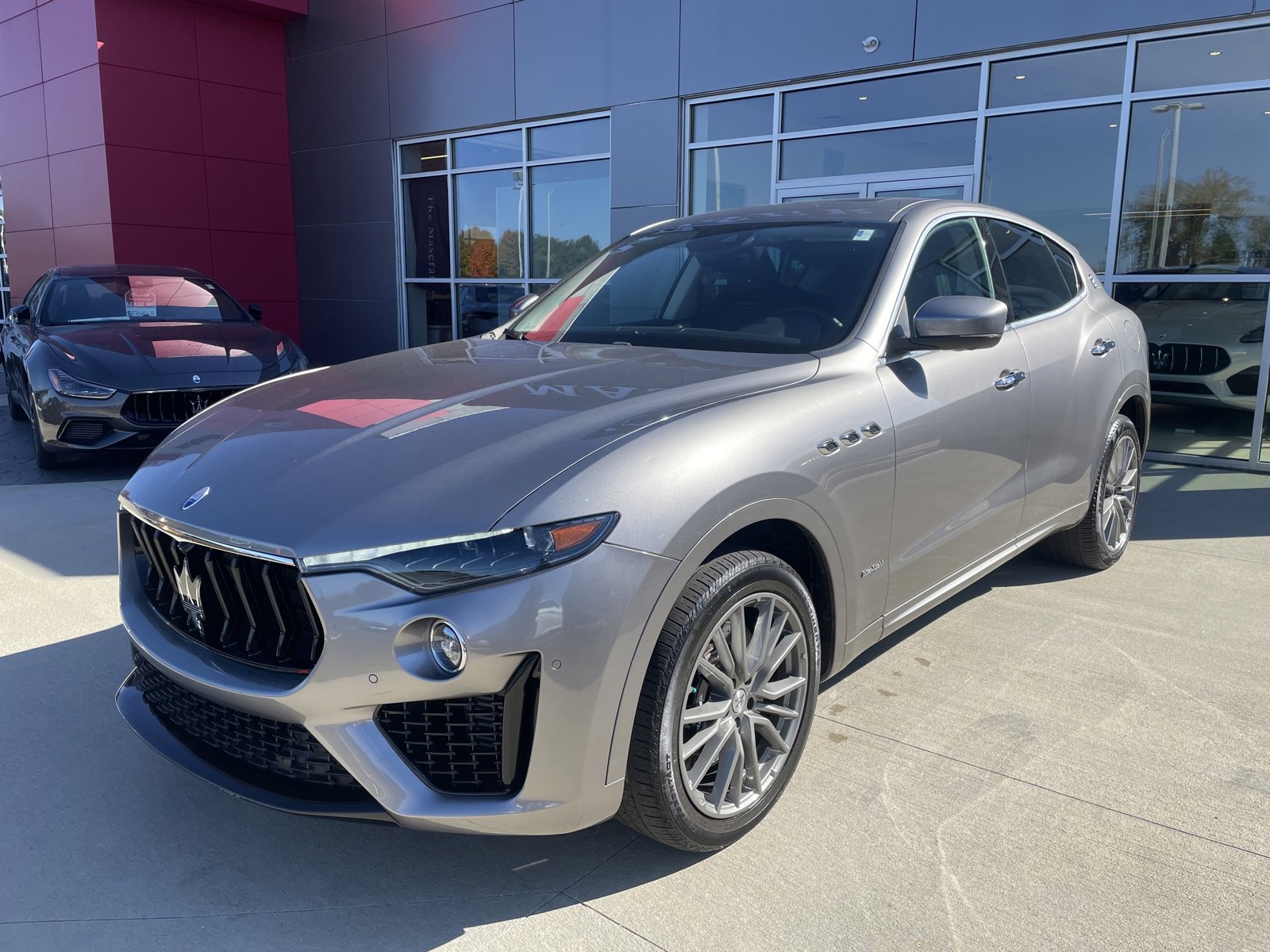 2021 Maserati Levante GranSport photo 2