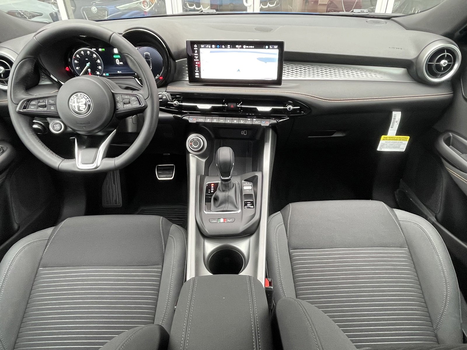 2025 Alfa Romeo Tonale BASE SPRINT photo 2