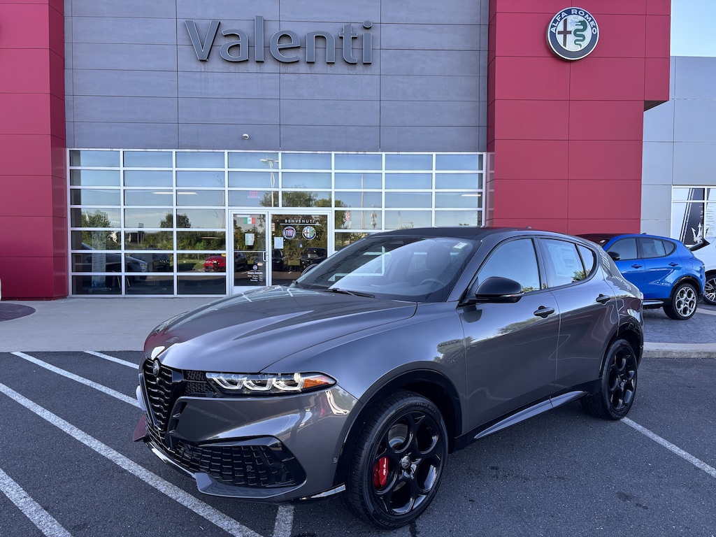New 2026 Alfa Romeo Tonale Base SUV